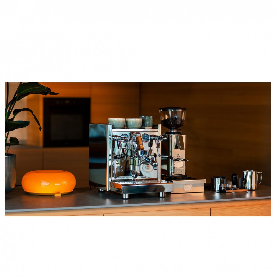 ECM Technika VI